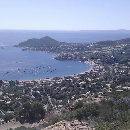 Apartament Cap Esterel Centre : Studio Grande Terrasse - 292la Saint-Raphaël